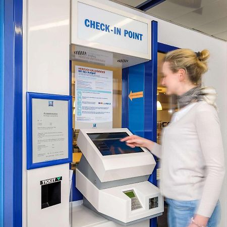 Ibis Budget Augsburg Gersthofen Buitenkant foto