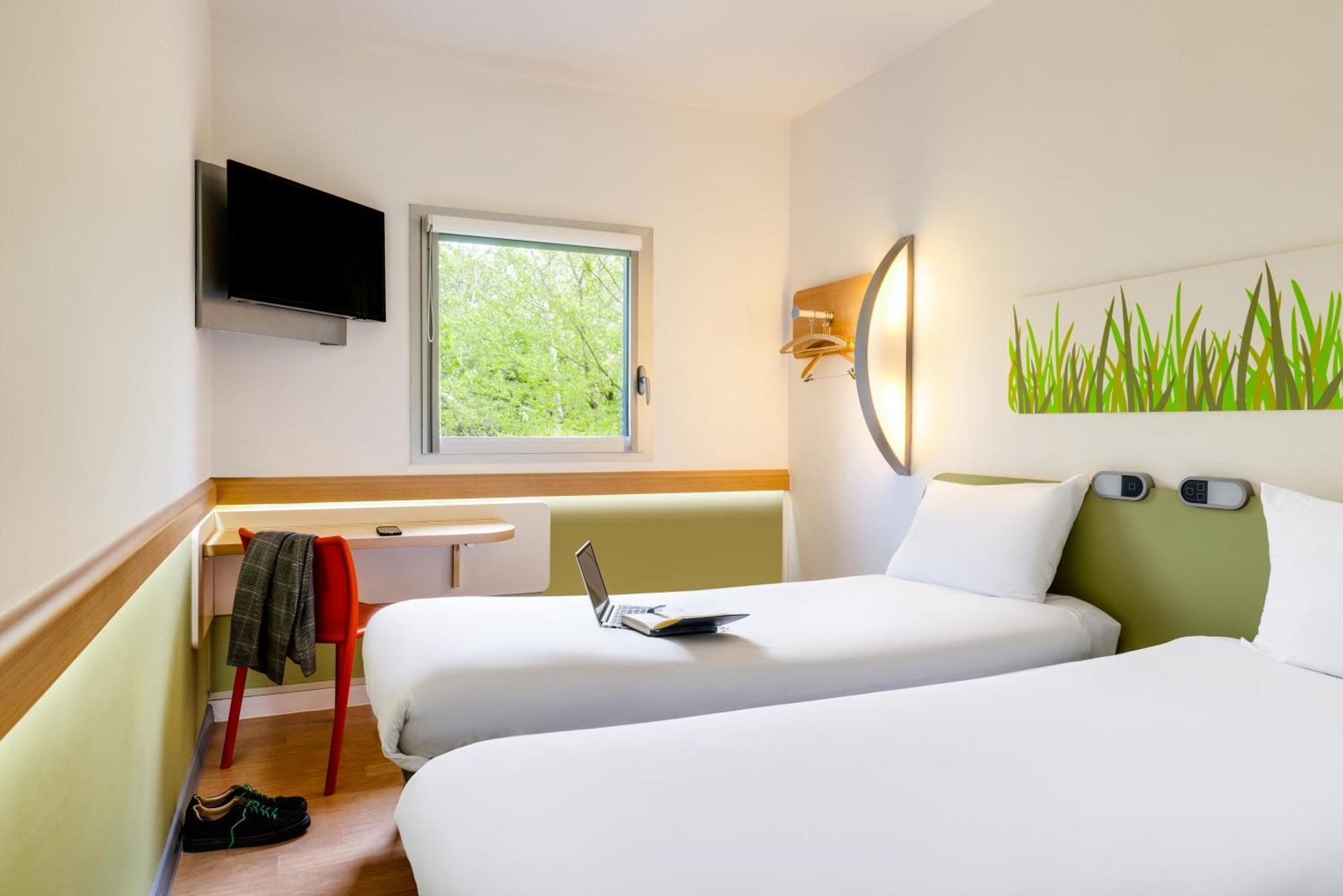 Ibis Budget Augsburg Gersthofen Buitenkant foto